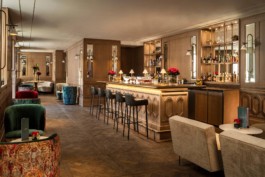 320 Hyatt Regency Chantilly Le Conde Bar Seating 1920
