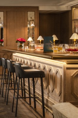340 Hyatt Regency Chantilly Le Conde Bar2 1920